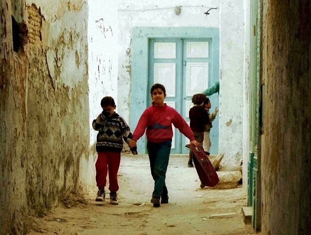 Kids playing in Al Kayrwan - Tunisia